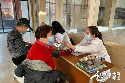 平城區(qū)文瀛湖街道:健康講座教健康 規(guī)劃康養(yǎng)服務好